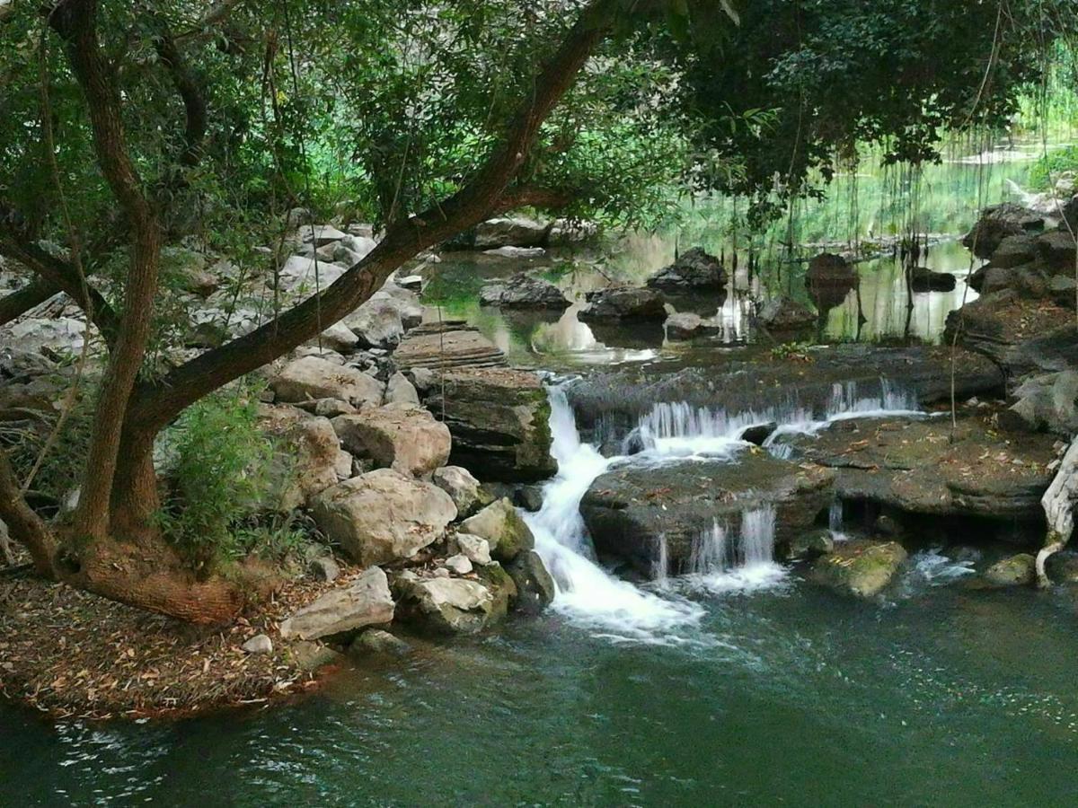 Khaoyai Lumtakong Hotel Pak Chong Eksteriør billede